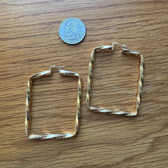Vintage Gold electroplated GHEL Oversized Square Twisted Hoop Earrings - Picture 3 of 4